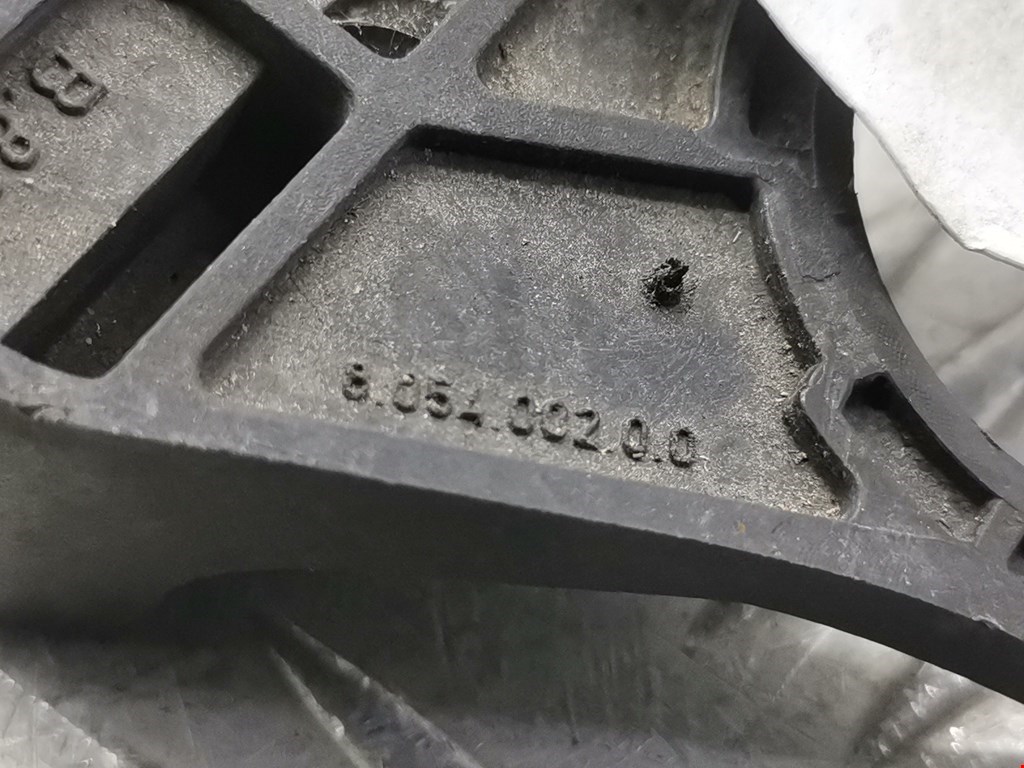 Кронштейн (крепление) радиатора FIAT Bravo 1995-2001