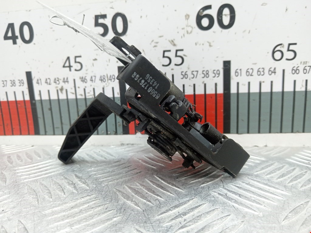 Замок капота DACIA Sandero 2013-2020