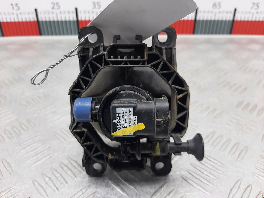 Фара противотуманная правая (ПТФ) RENAULT Sandero 2014-2022