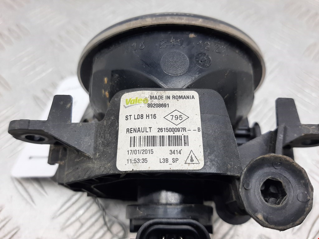 Фара противотуманная правая (ПТФ) RENAULT Sandero 2014-2022