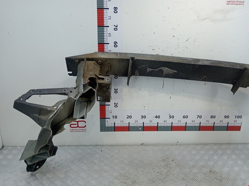 Усилитель переднего бампера (передний) VOLVO XC90 2002-2014