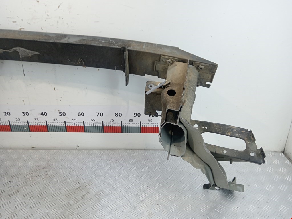 Усилитель переднего бампера (передний) VOLVO XC90 2002-2014