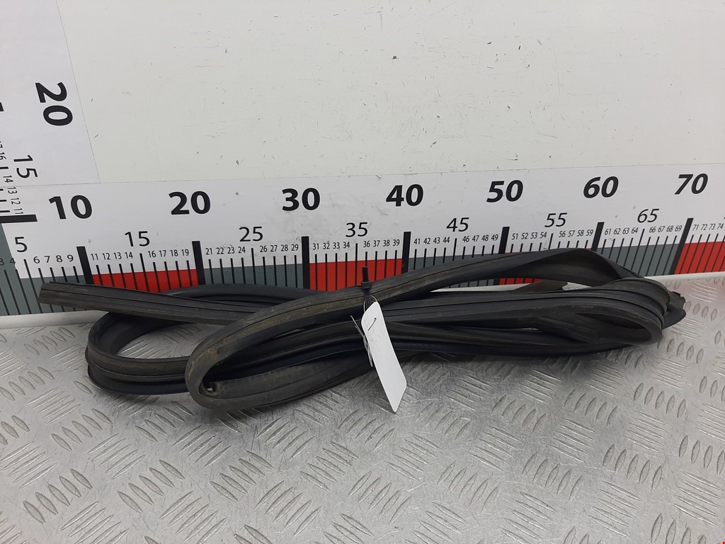 Уплотнитель двери ROVER 200 III R3 1995-1999