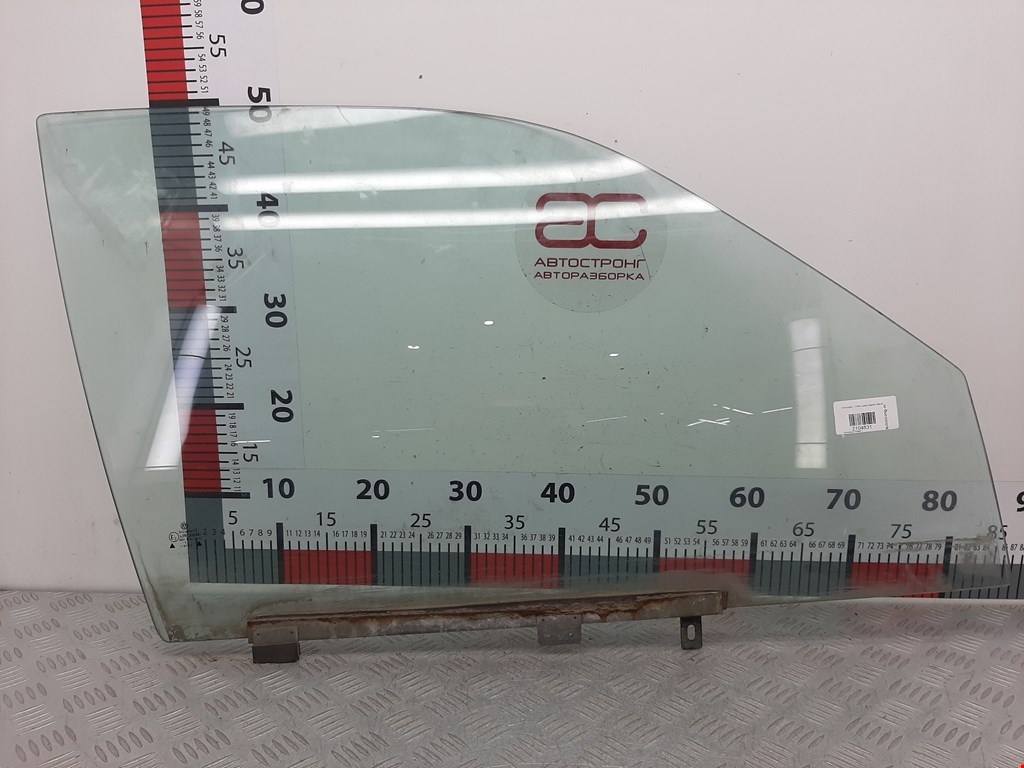 Стекло двери заднее правое VOLKSWAGEN Passat B3 1988-1993