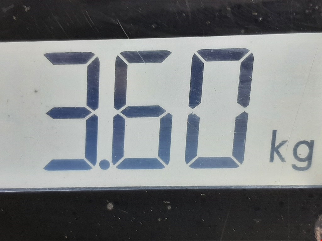 Стекло двери заднее правое VOLKSWAGEN Passat B3 1988-1993