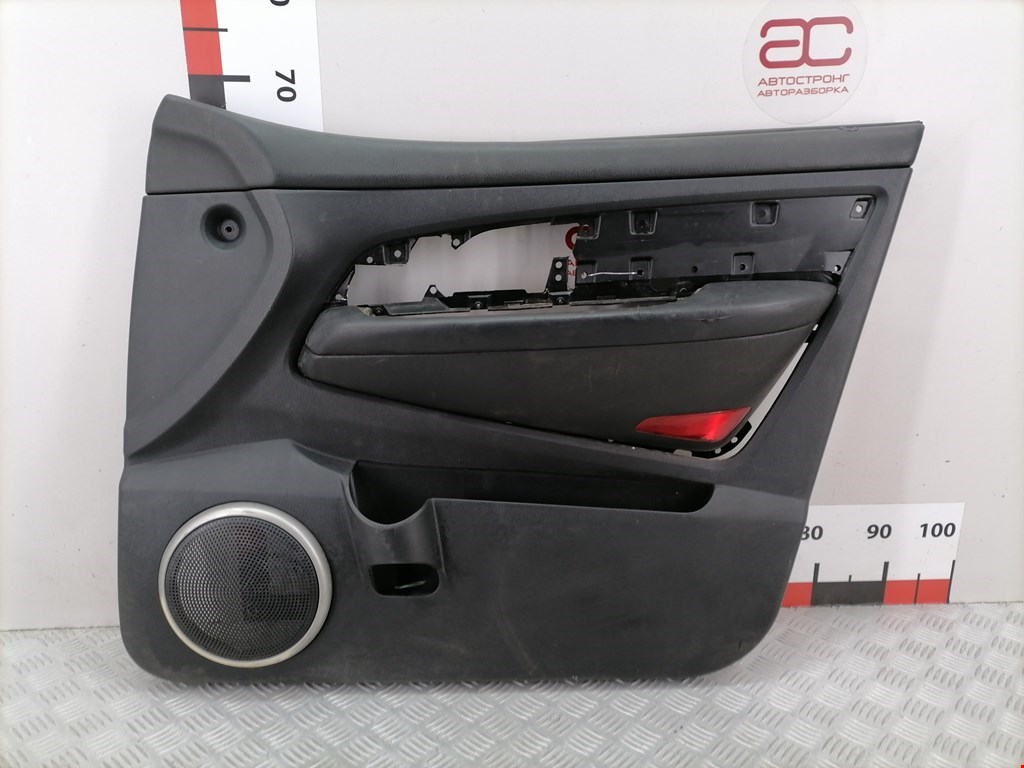 Обшивка двери передняя правая SSANG YONG Rexton 2007-2012