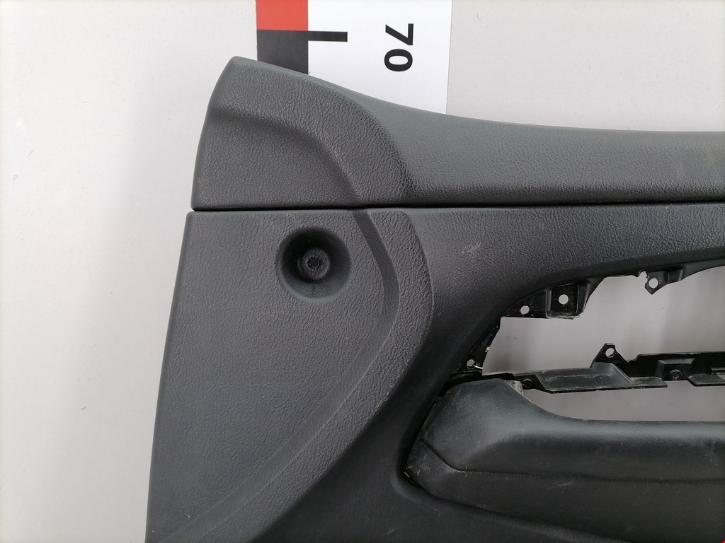 Обшивка двери передняя правая SSANG YONG Rexton 2007-2012