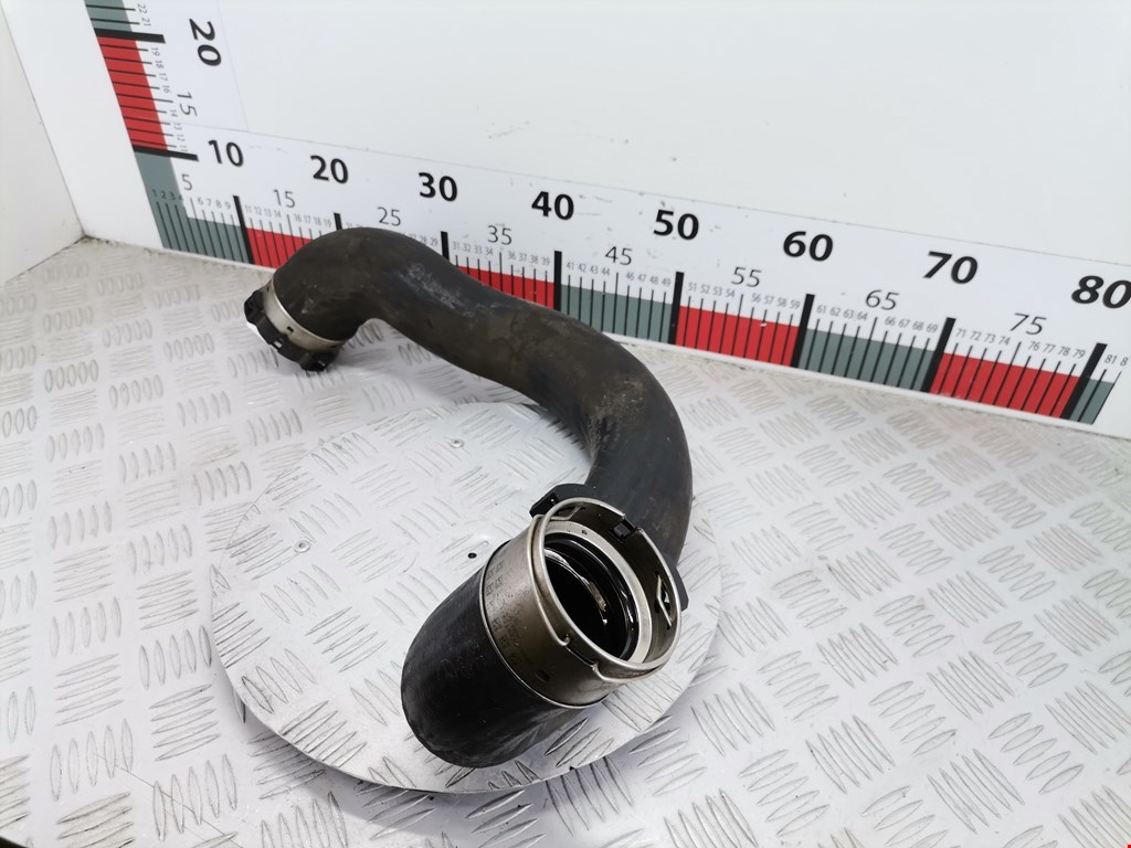 Патрубок интеркулера MERCEDES-BENZ C-Class C-klasse W204 2007-2015