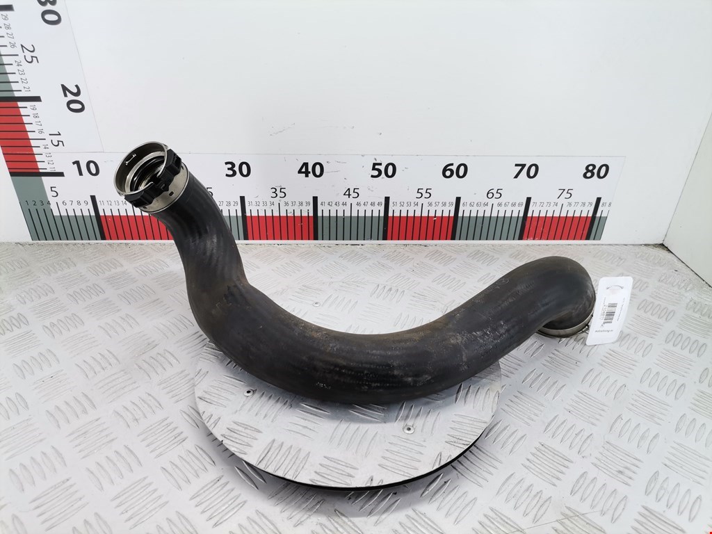 Патрубок интеркулера MERCEDES-BENZ C-Class C-klasse W204 2007-2015