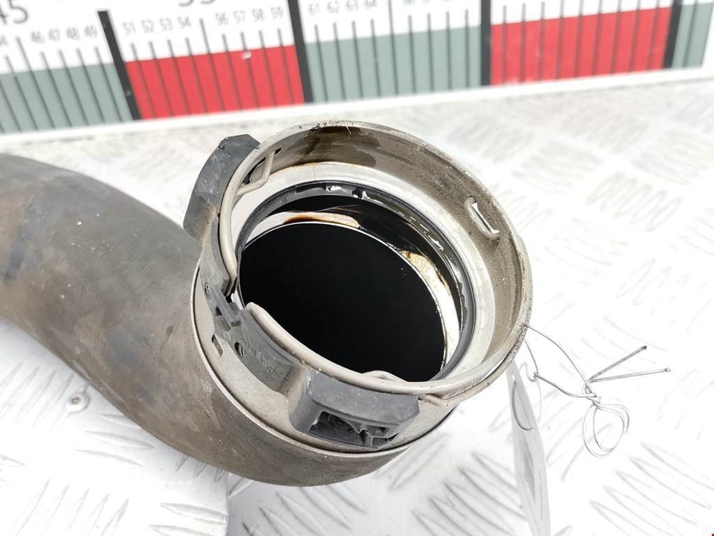 Патрубок интеркулера MERCEDES-BENZ C-Class C-klasse W204 2007-2015