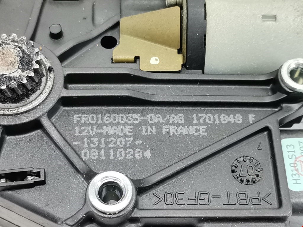 Моторчик люка (мотор двигатель электролюка) RENAULT Koleos HY 2008-2016