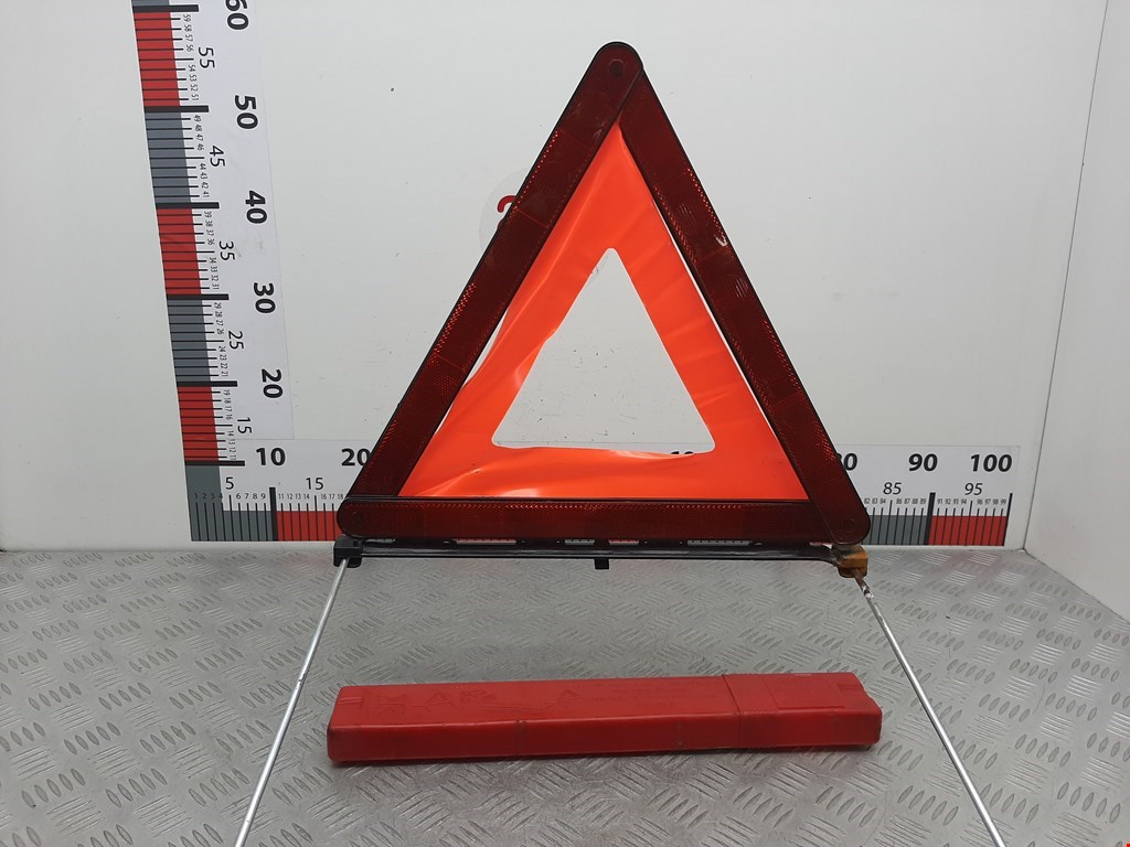 Знак аварийной остановки SEAT Alhambra 1996-2010