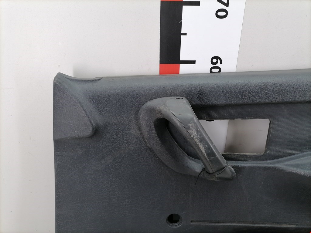 Обшивка двери передняя правая CITROEN Berlingo 1996-2012