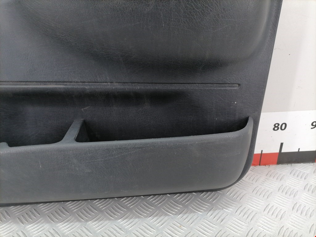 Обшивка двери передняя правая CITROEN Berlingo 1996-2012