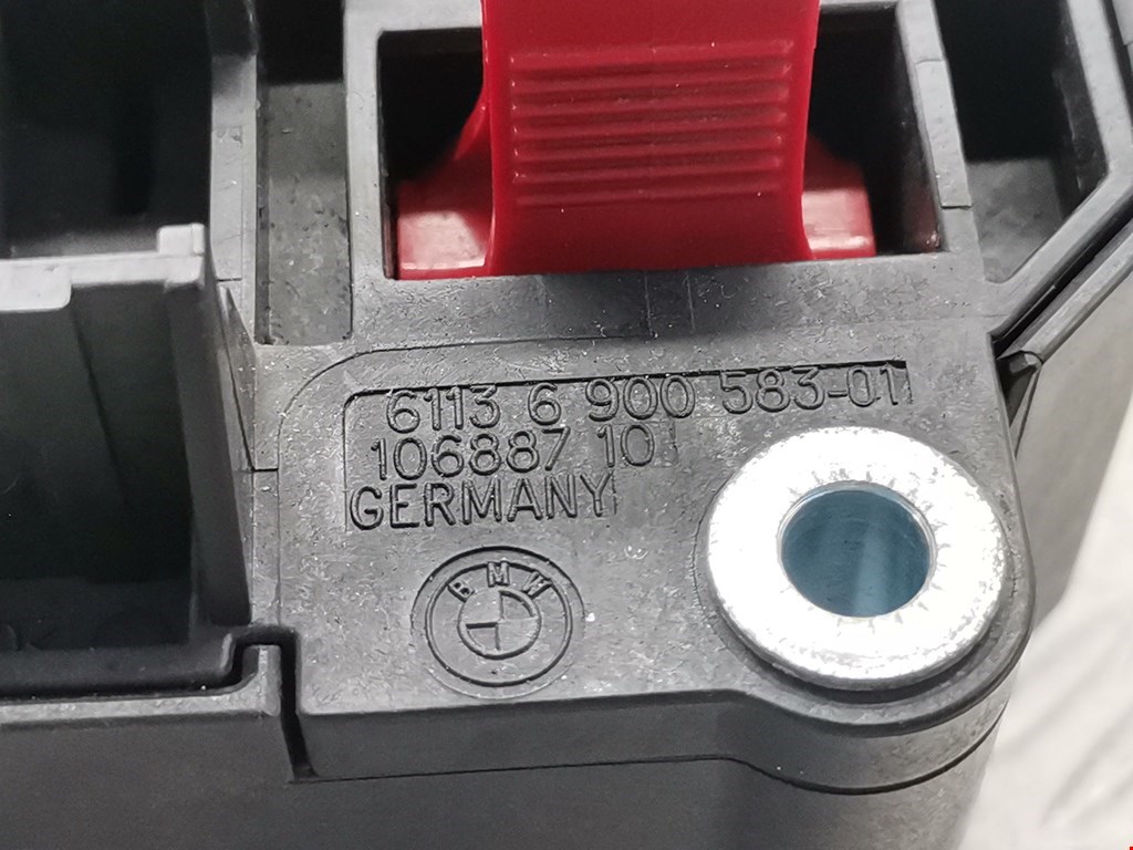 Датчик уровня в бачок омывателя BMW 7er 7 серия E65/E66 2001-2008