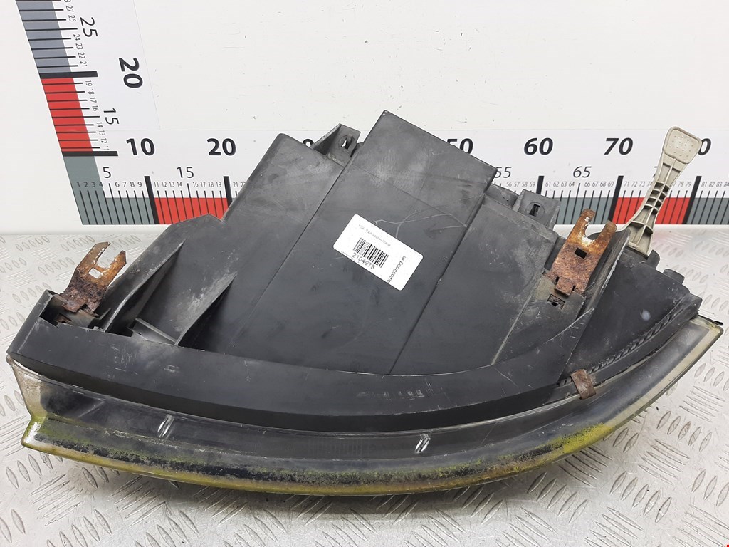 Фара правая SEAT Alhambra 1996-2010