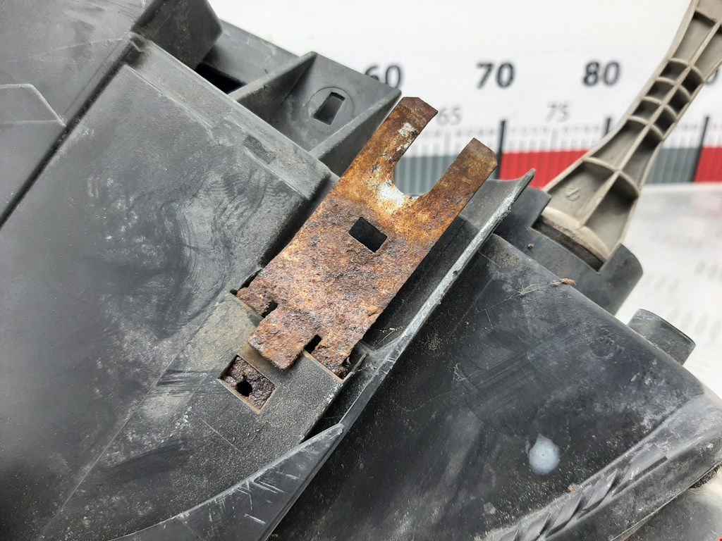 Фара правая SEAT Alhambra 1996-2010