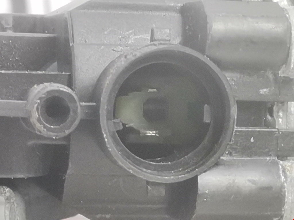 Стеклоподъемник задний правый NISSAN Note E11 2005-2014