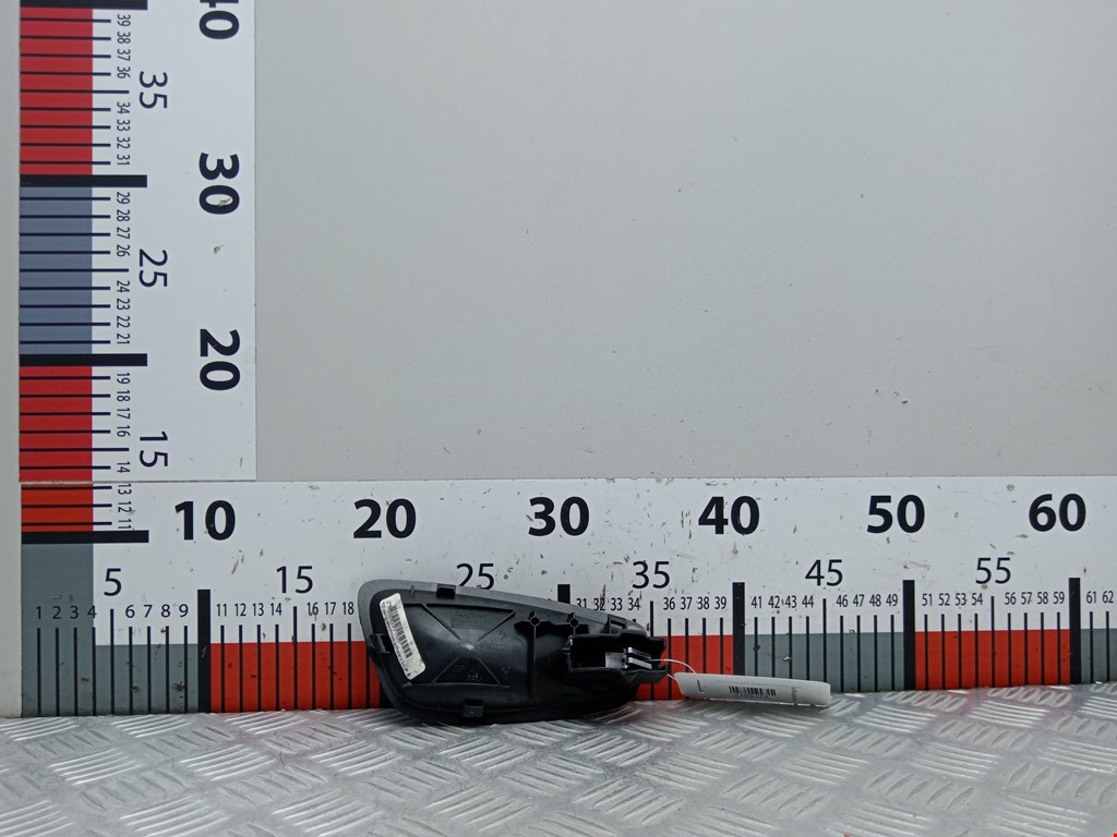 Ручка дверная передняя внутренняя левая BMW 1er E81\E87 2004-2011