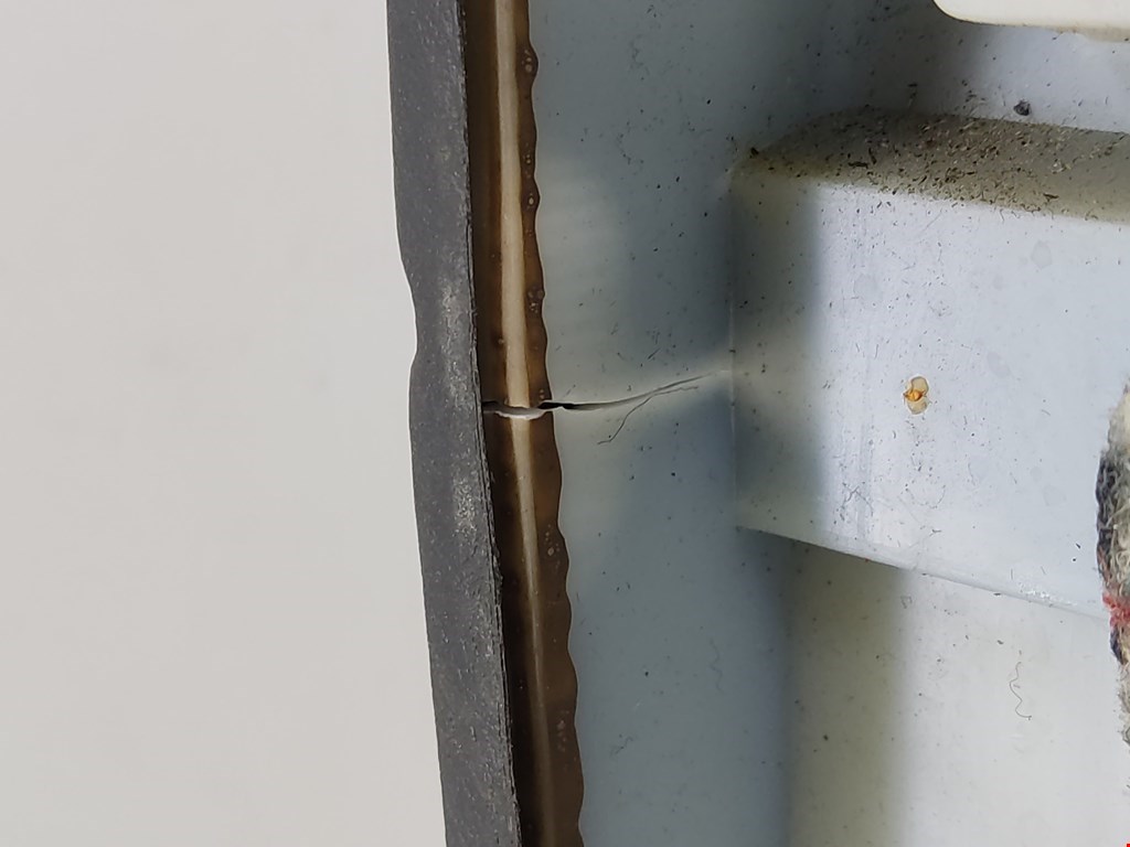 Обшивка двери задняя левая LINCOLN Town Car III 1997-2011