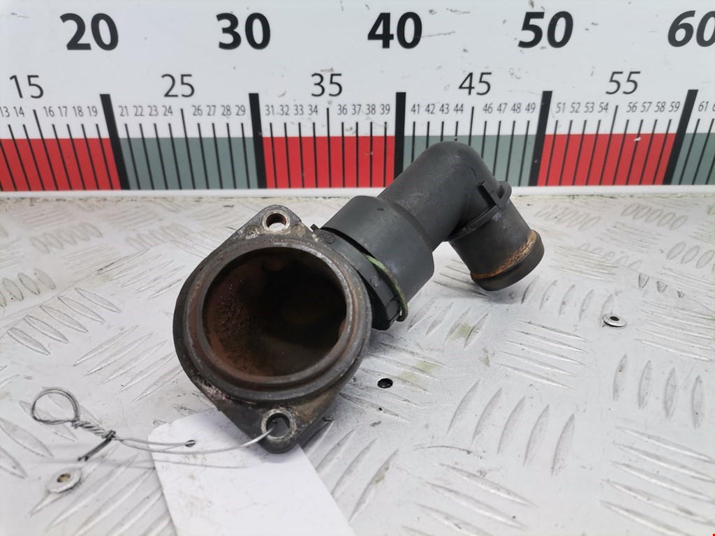 Корпус термостата VOLKSWAGEN Golf III 1991-1997