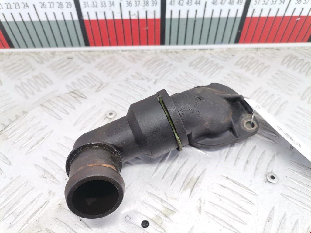 Корпус термостата VOLKSWAGEN Golf III 1991-1997