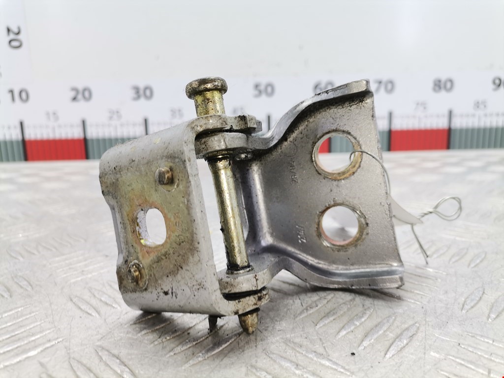 Петля двери задней левой Peugeot 307 (2001-2008)