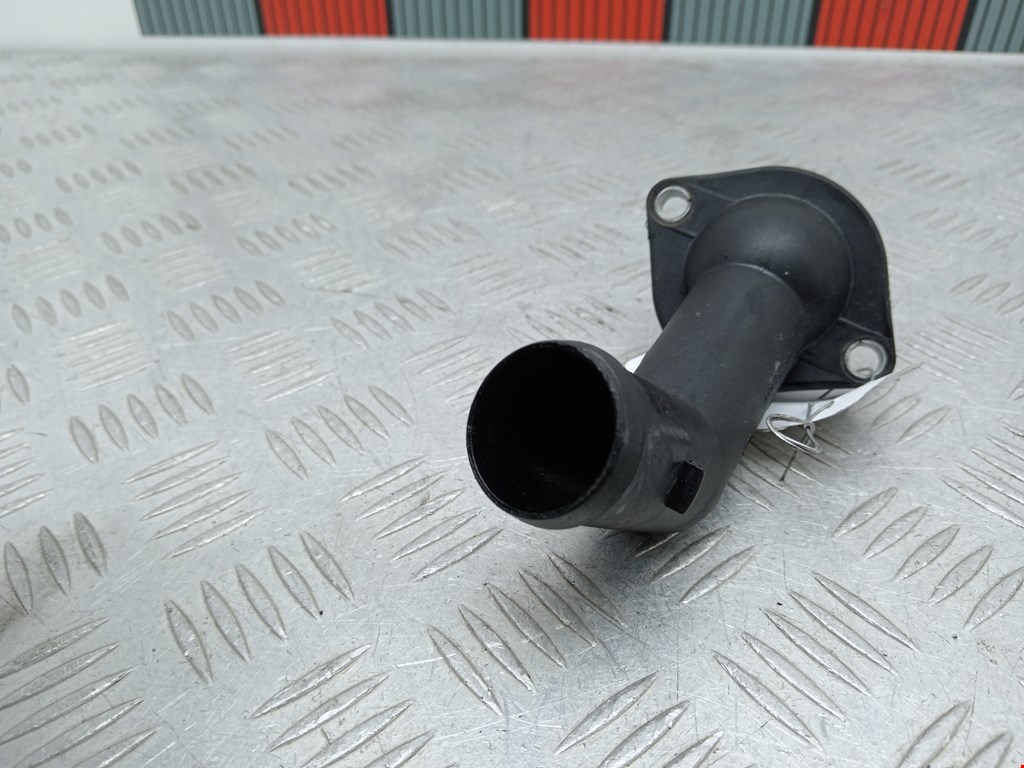 Тройник системы охлаждения SEAT Alhambra 1996-2010