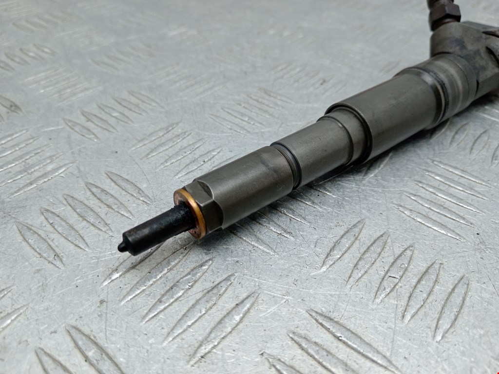 Форсунка дизельная электрическая BMW 7er 7 серия E65/E66 2001-2008