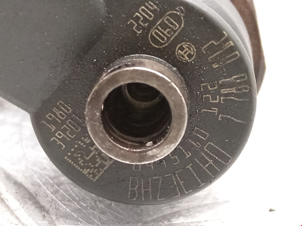 Форсунка дизельная электрическая BMW 7er 7 серия E65/E66 2001-2008