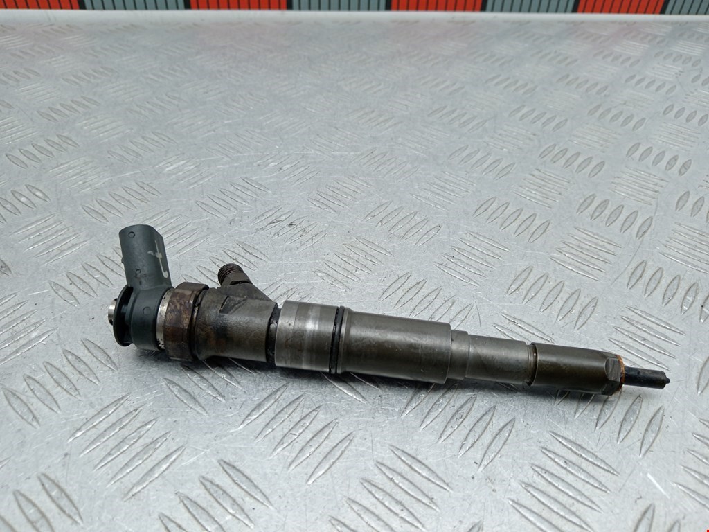 Форсунка дизельная электрическая BMW 7er 7 серия E65/E66 2001-2008