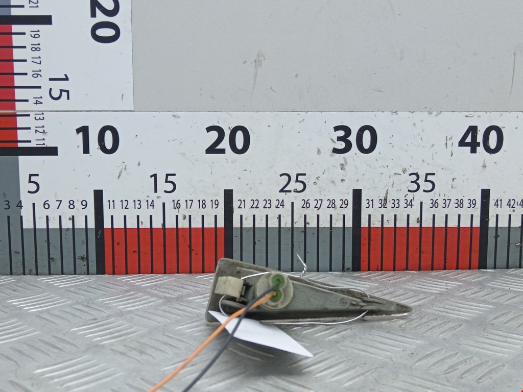 Повторитель на крыло RENAULT Scenic II 2003-2010