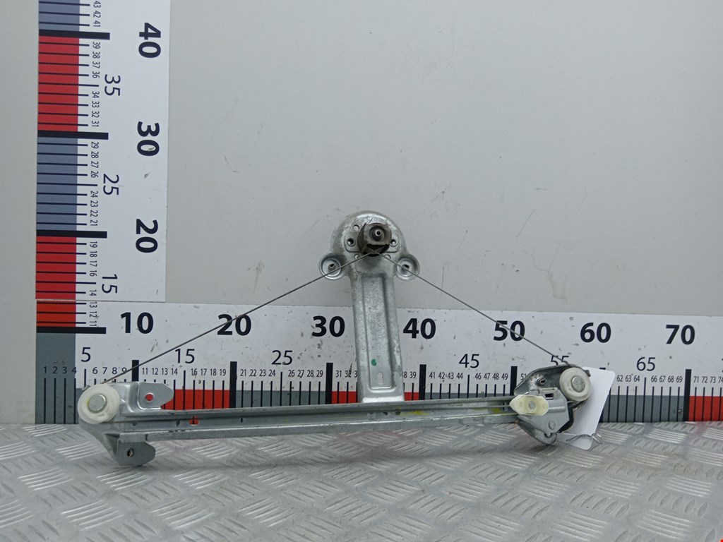 Стеклоподъемник задний правый OPEL Astra H/Family 2004-2015