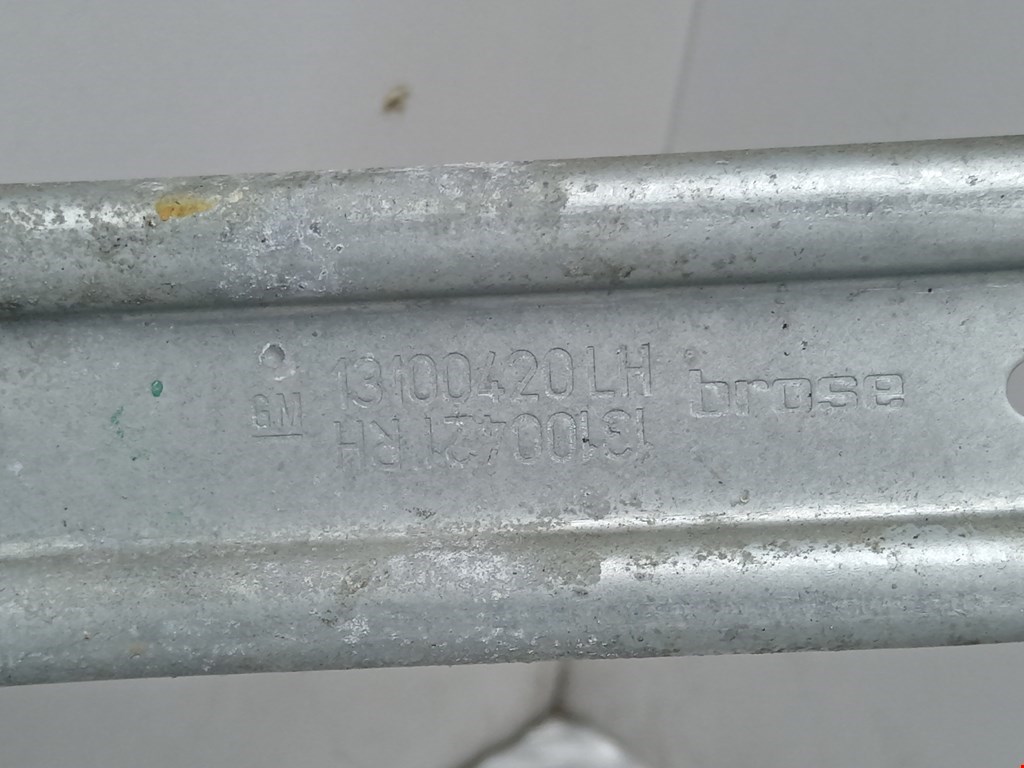 Стеклоподъемник задний левый OPEL Astra H/Family 2004-2015