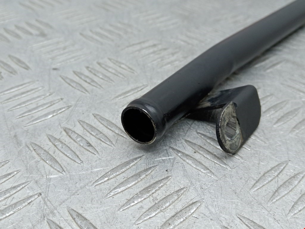 Трубка системы охлаждения BMW 7er 7 серия E65/E66 2001-2008