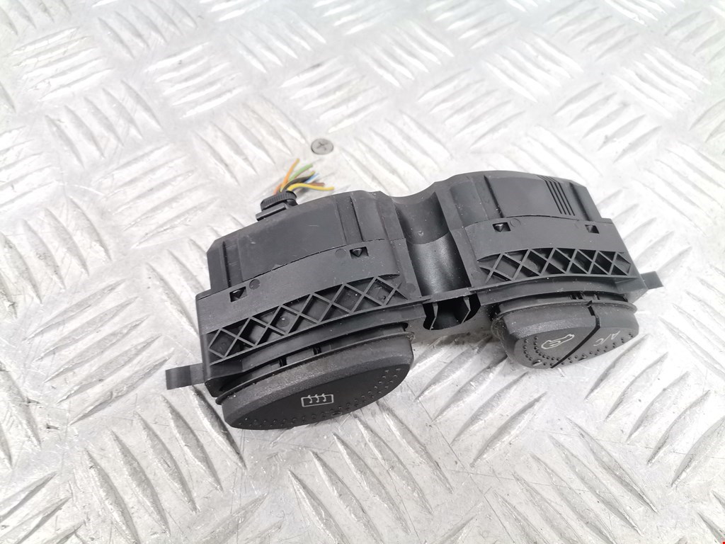 Блок кнопок FORD Focus I 1998-2005