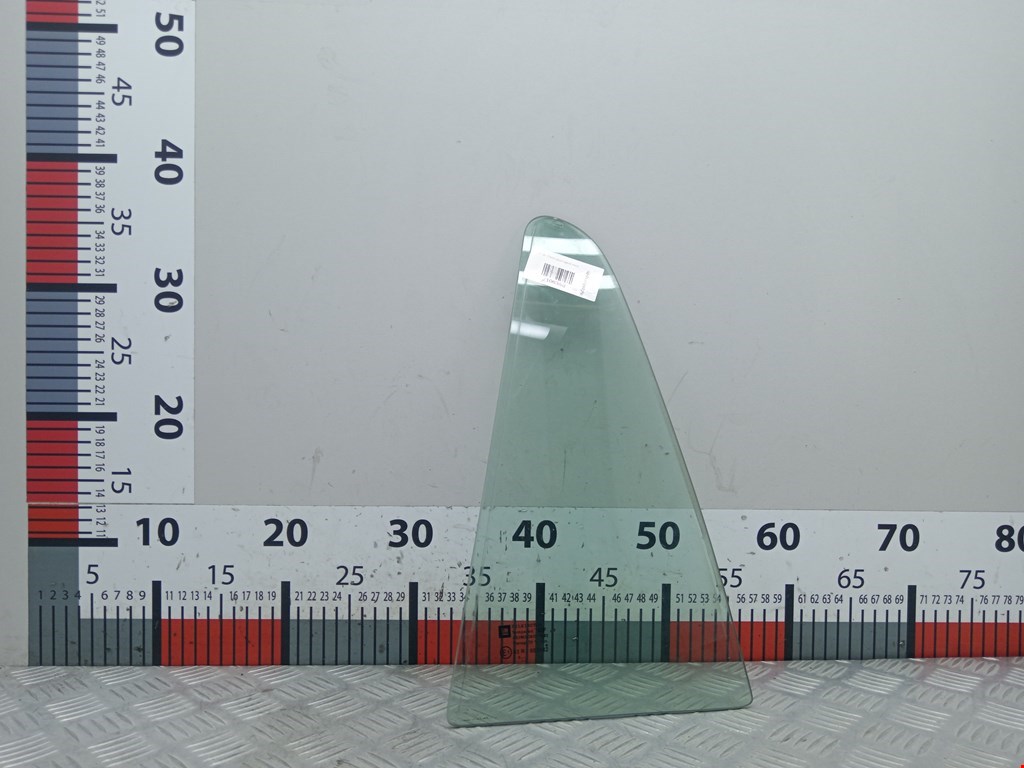 Стекло двери задней левой (форточка) Opel Astra H (2004-2014)