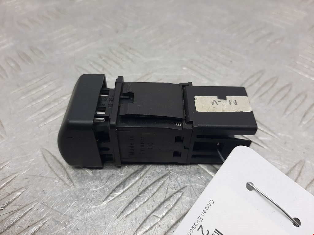 Кнопка включения противотуманных фар CITROEN Evasion 1994-2002