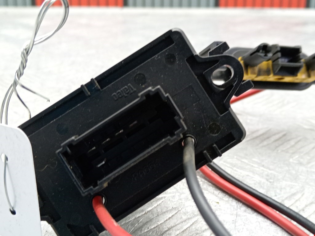 Резистор отопителя (сопротивление печки) RENAULT Megane II 2002-2009