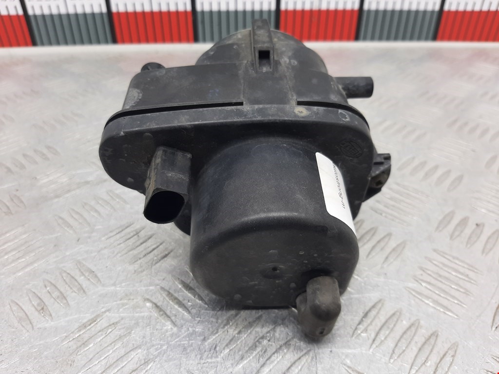 Фара противотуманная левая (ПТФ) AUDI A6 C5 1997-2004