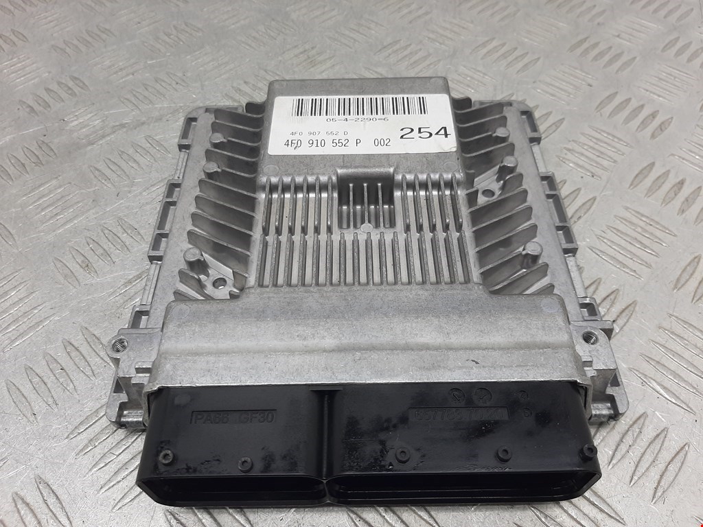 Блок управления двигателя (ЭБУ) AUDI A6 C6 2004-2010