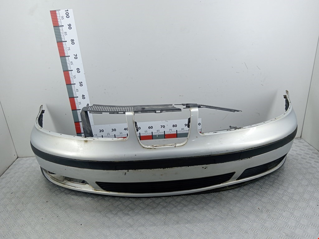 Бампер передний SEAT Alhambra 1996-2010