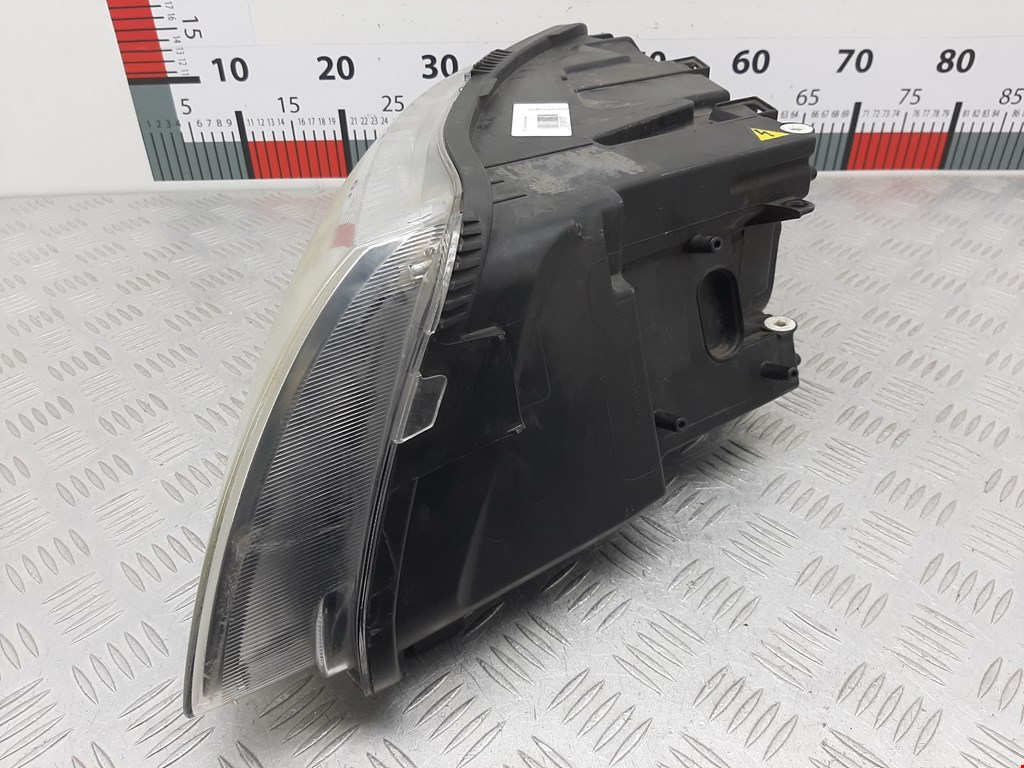 Фара правая AUDI A6 C6 2004-2010