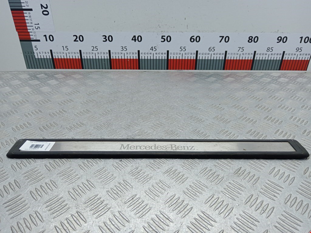 Накладка порога (внутренняя) MERCEDES-BENZ E-Class W211, S211 2002-2009