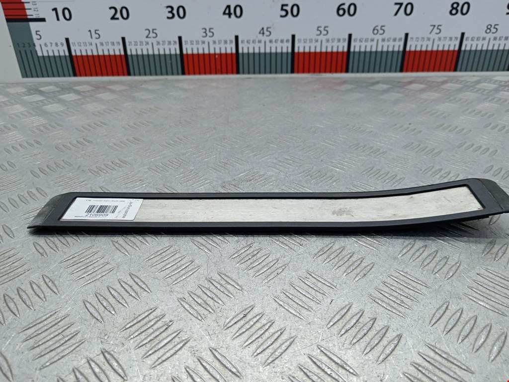 Накладка порога (внутренняя) MERCEDES-BENZ E-Class W211, S211 2002-2009