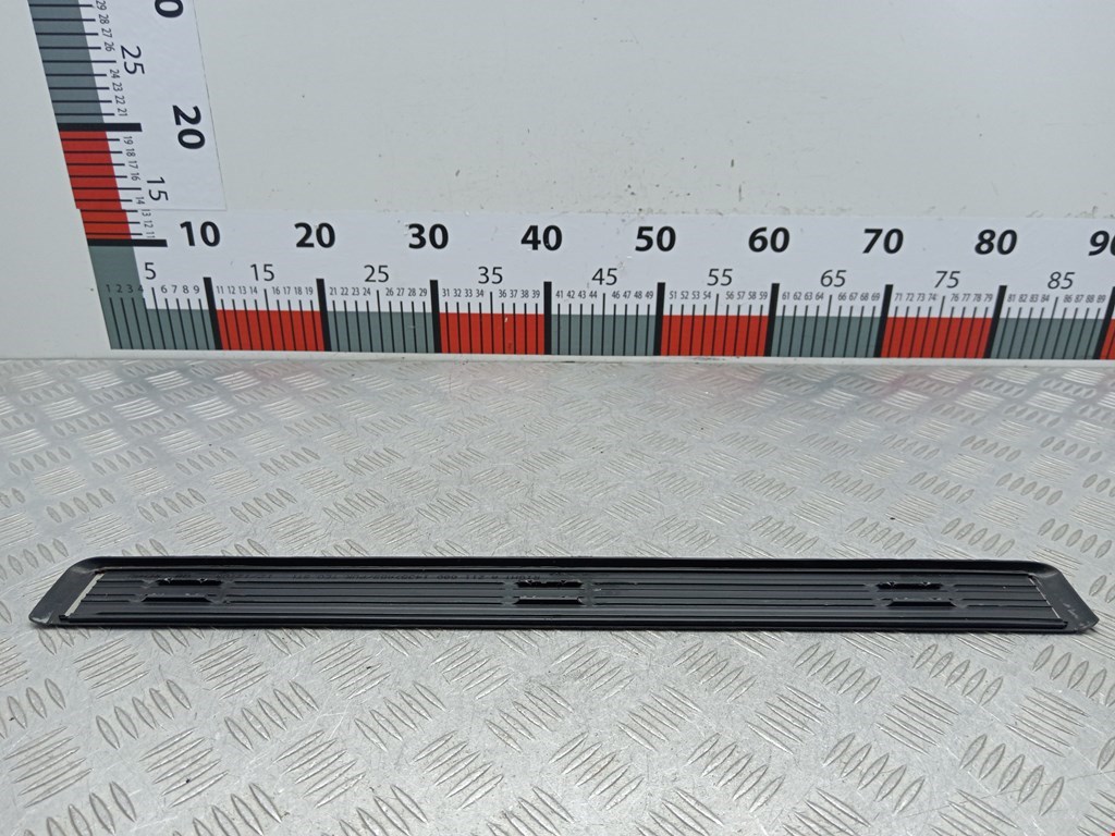 Накладка порога (внутренняя) MERCEDES-BENZ E-Class W211, S211 2002-2009