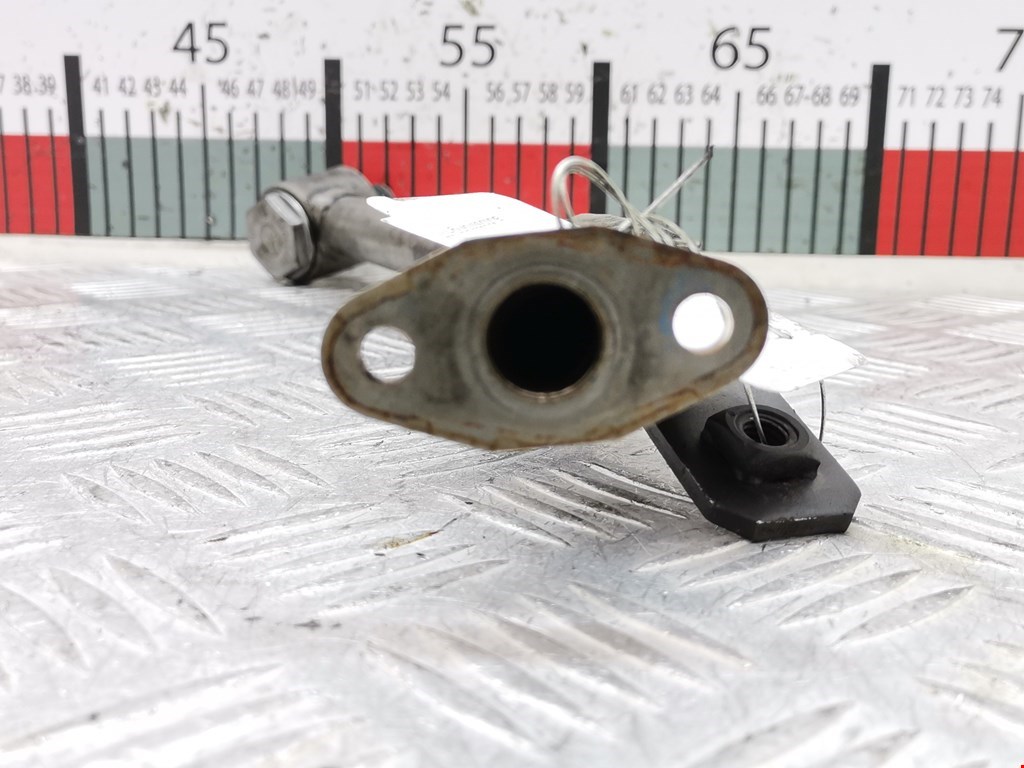 Трубка нагнетателя VOLKSWAGEN Passat B6 2005-2011