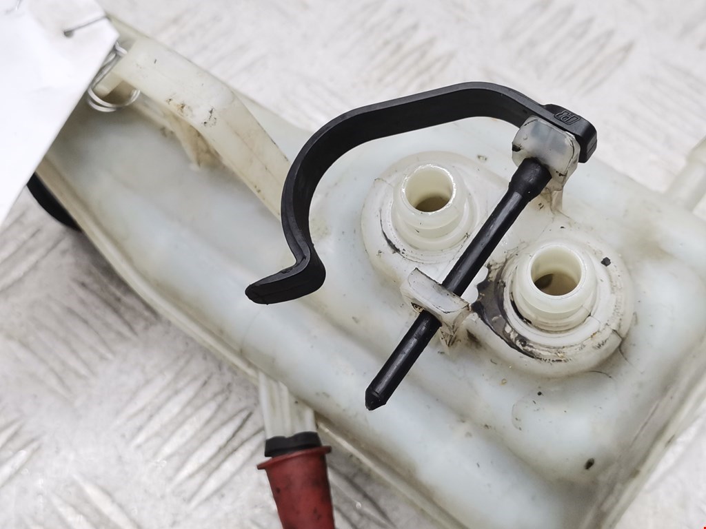 Бачок главного тормозного цилиндра CITROEN Jumpy 2007-2016