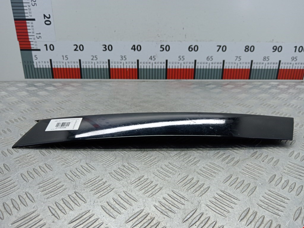 Накладка декоративная (молдинг) стекла двери задней левой Audi A6 C5 (1997-2005)