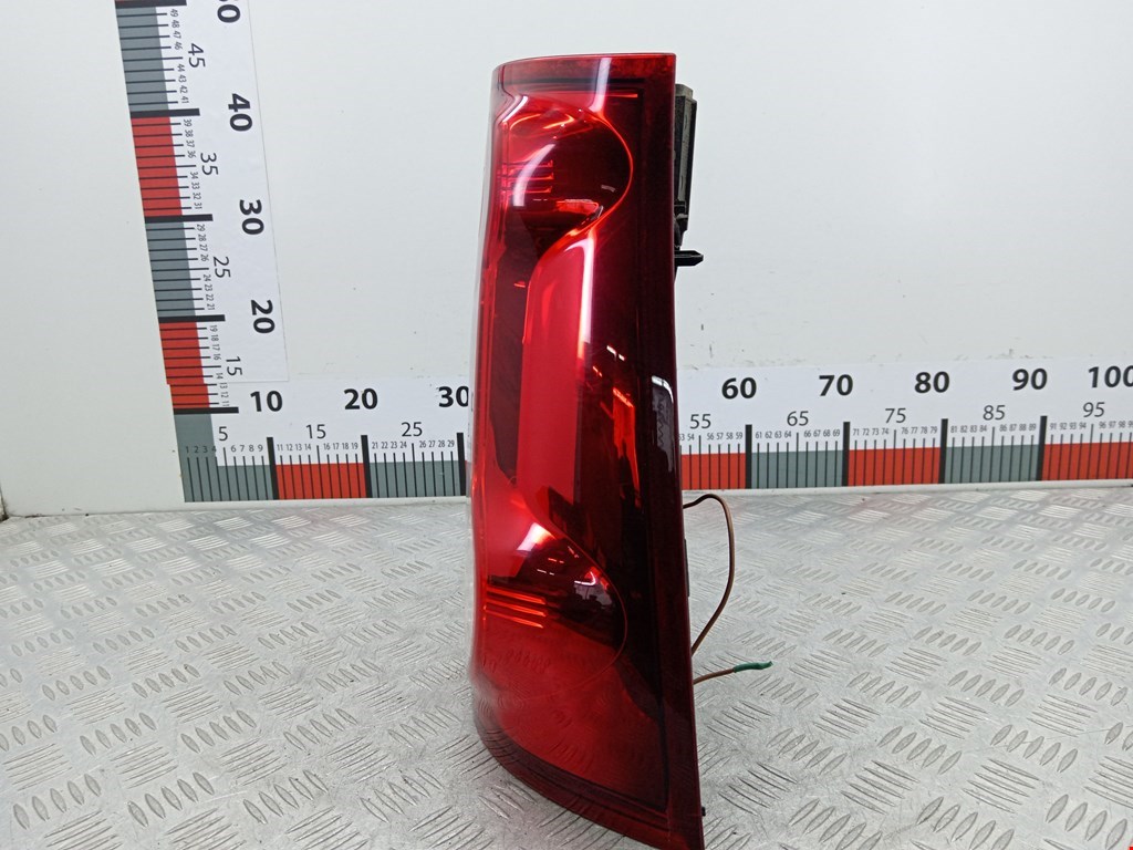Фонарь задний правый DACIA Logan I 2006-2012